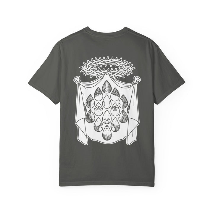 Romans 5:8 T-shirt